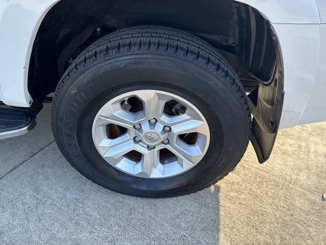 2015 Toyota 4Runner RWD 4dr V6 SR5 (Natl)