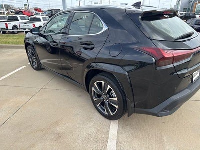 2023 Lexus UX 250h Premium FWD