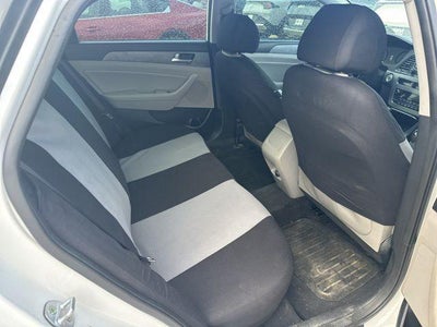 2016 Hyundai SONATA Hybrid 4dr Sdn SE