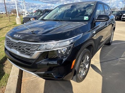 2023 Kia Seltos LX IVT AWD