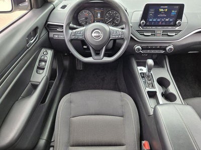 2025 Nissan Altima S FWD