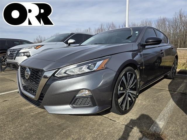 2022 Nissan Altima 2.5 SR Sedan