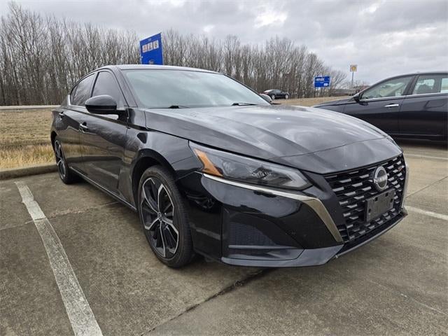 2024 Nissan Altima 2.5 SR Sedan