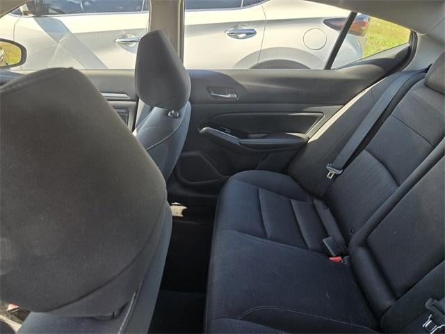 2022 Nissan Altima 2.5 SV Sedan