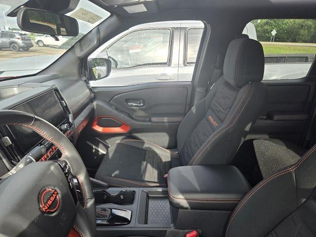 2025 Nissan Frontier Crew Cab 4x4 PRO-4X
