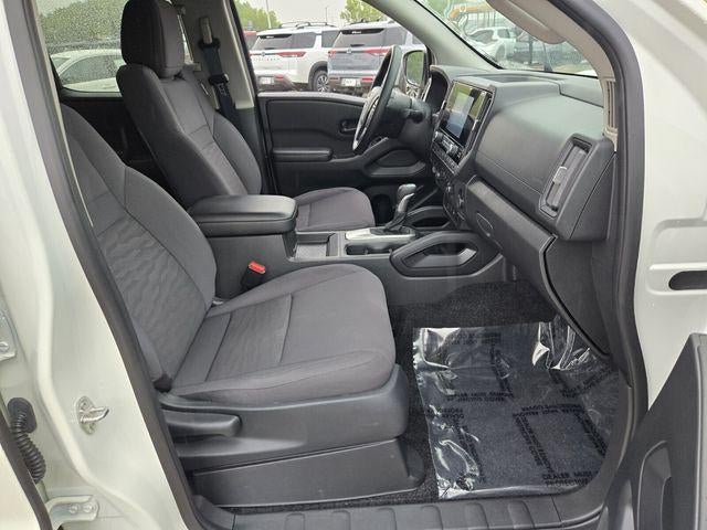2025 Nissan Frontier Crew Cab 4x4 S
