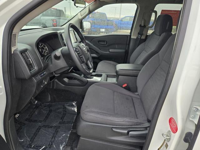 2025 Nissan Frontier Crew Cab 4x4 S