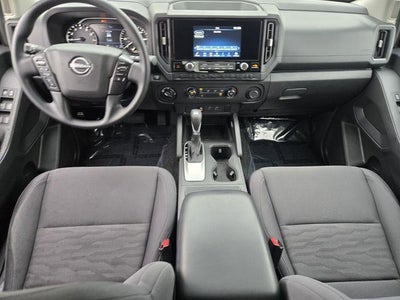 2025 Nissan Frontier Crew Cab 4x4 S