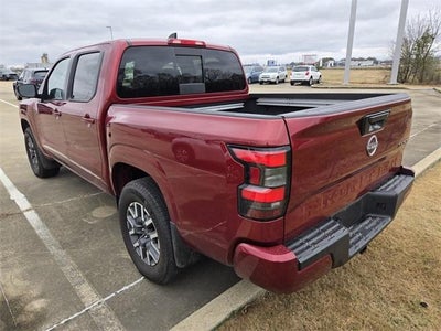 2024 Nissan Frontier Crew Cab 4x4 SL