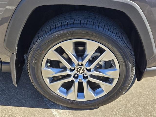 2024 Toyota RAV4 XLE Premium FWD (Natl)