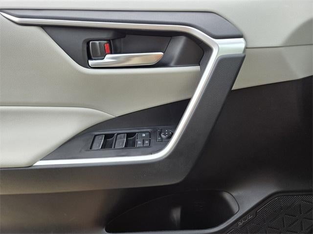 2024 Toyota RAV4 XLE Premium FWD (Natl)