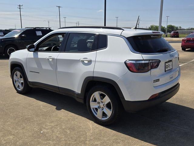 2022 Jeep Compass Latitude FWD