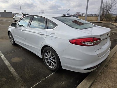2017 Ford Fusion SE FWD