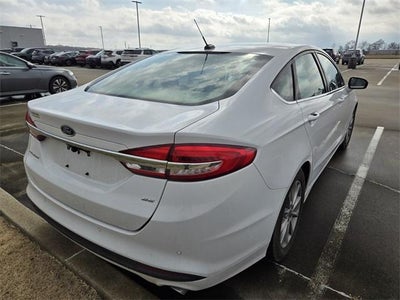 2017 Ford Fusion SE FWD