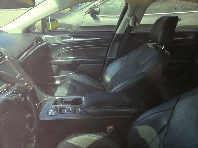 2020 Ford Fusion Titanium FWD