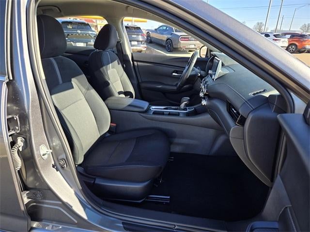 2024 Nissan Sentra SV CVT