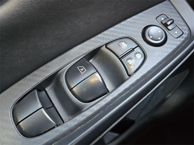 2024 Nissan Sentra SV CVT