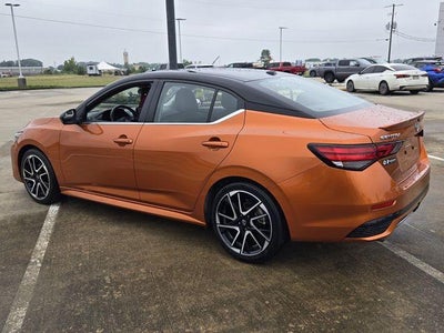 2024 Nissan Sentra SR CVT