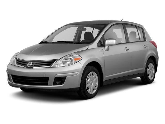 2011 Nissan Versa 5dr HB I4 Auto 1.8 S