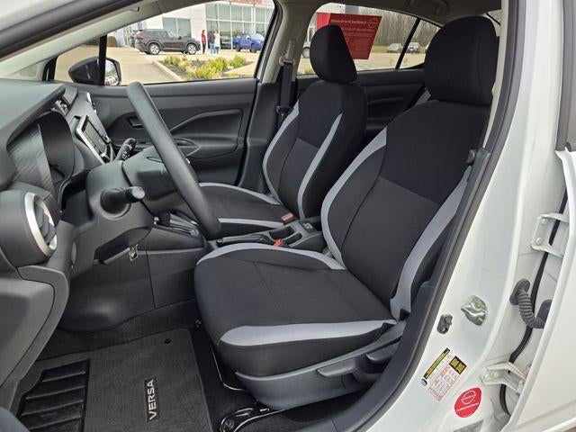 2025 Nissan Versa S CVT