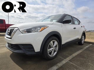 2020 Nissan Kicks S FWD