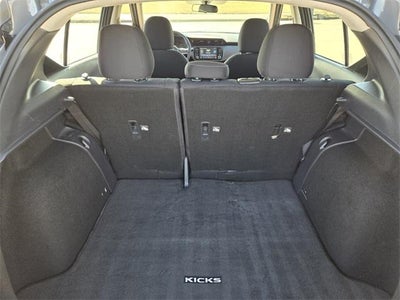 2021 Nissan Kicks SV FWD