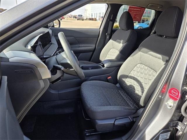 2025 Nissan Kicks SV FWD