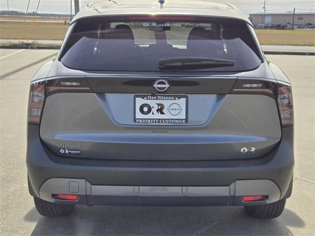 2025 Nissan Kicks SV FWD