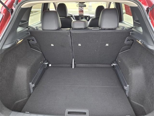 2025 Nissan Kicks SR FWD