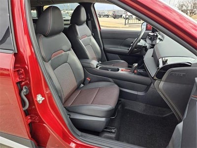 2025 Nissan Kicks SR FWD