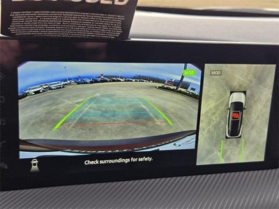 2025 Nissan Kicks SR FWD