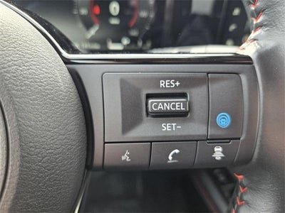 2025 Nissan Kicks SR FWD