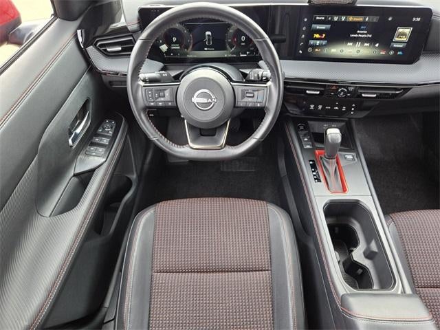 2025 Nissan Kicks SR FWD