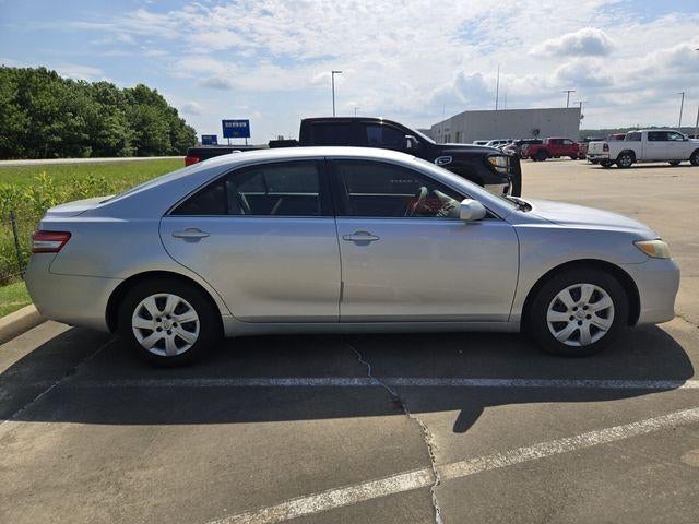 2011 Toyota Camry 4dr Sdn I4 Auto LE (Natl)