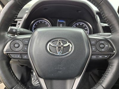2024 Toyota Camry SE Auto (SE)