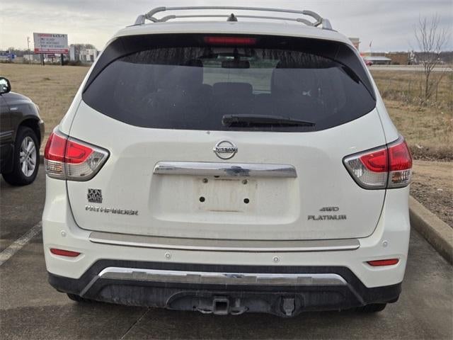 2014 Nissan Pathfinder 4WD 4dr Platinum