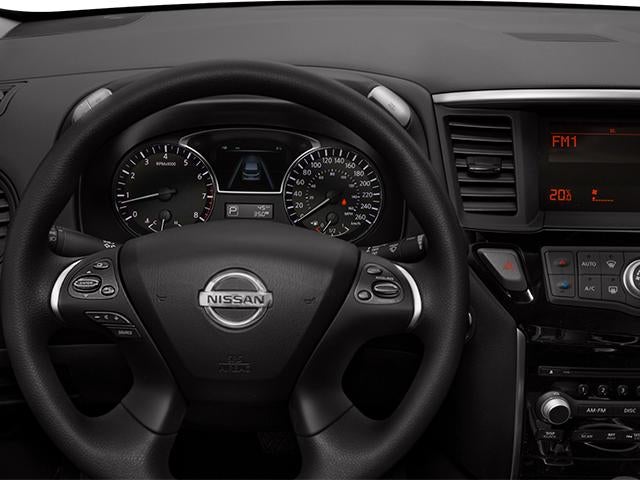 2014 Nissan Pathfinder 4WD 4dr Platinum