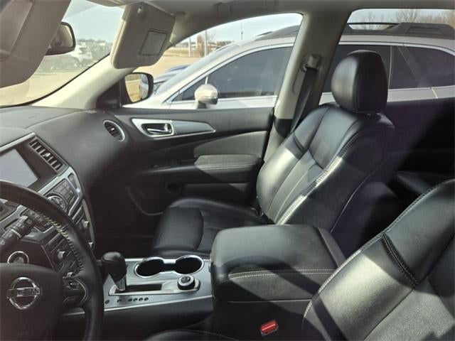 2019 Nissan Pathfinder 4x4 SL