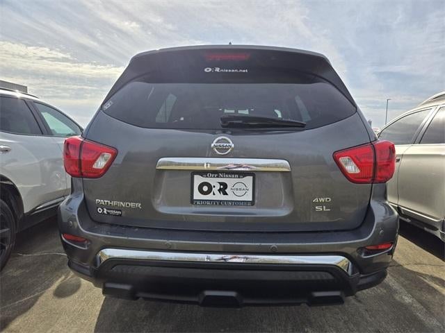 2019 Nissan Pathfinder 4x4 SL