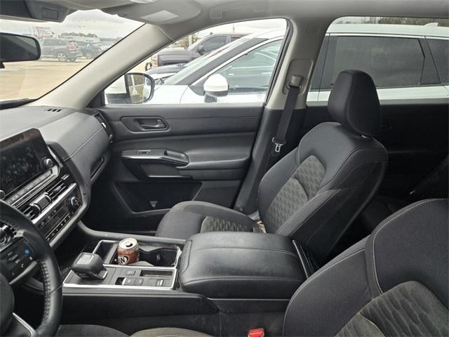 2023 Nissan Pathfinder SV 2WD