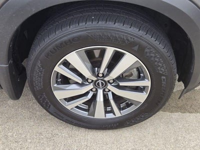 2025 Nissan Pathfinder SL 2WD