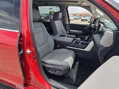 2022 Toyota Tundra 4WD 4WD Limited Hybrid CrewMax 5.5' Bed (Natl)