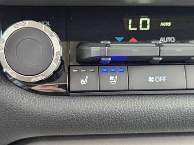 2022 Toyota Tundra 4WD 4WD Limited Hybrid CrewMax 5.5' Bed (Natl)