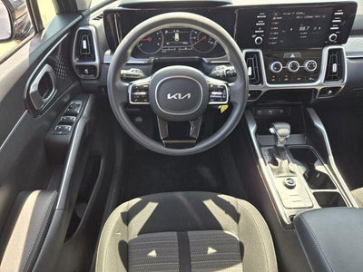 2022 Kia Sorento LX AWD