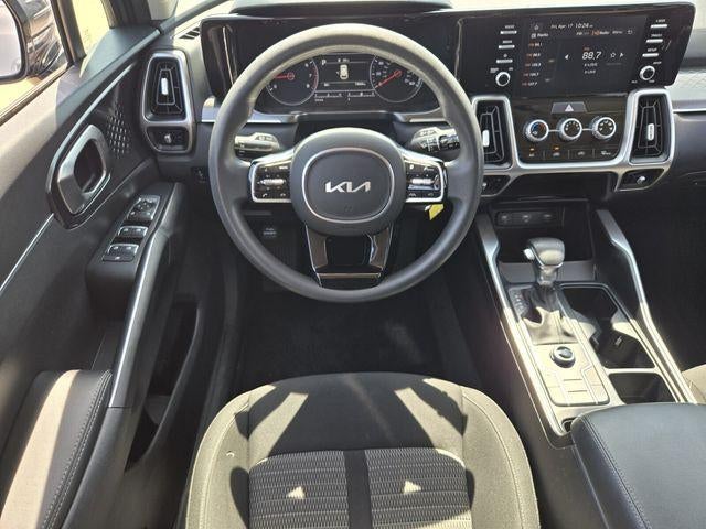 2022 Kia Sorento LX AWD