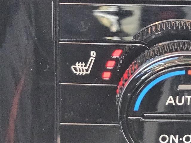 2025 Nissan Rogue FWD SL