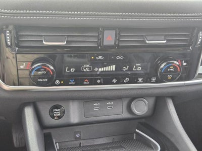 2025 Nissan Rogue FWD SL