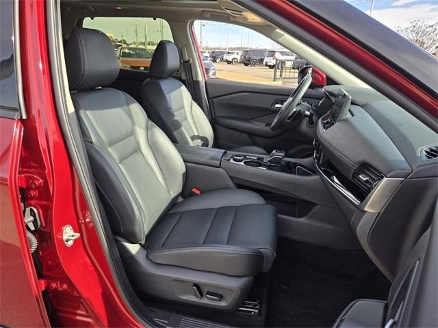 2025 Nissan Rogue AWD SL