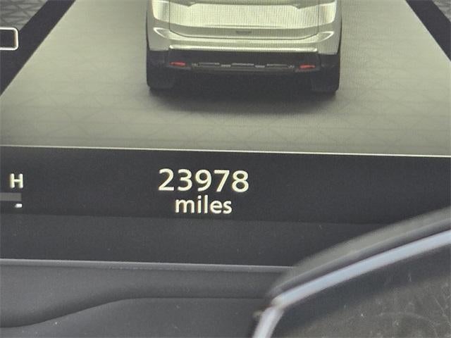 2025 Nissan Rogue AWD SL