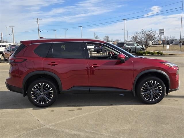2025 Nissan Rogue AWD SL